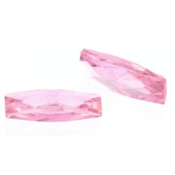 Zirk. pink baguette zweis. Rautenschliff