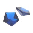 Synth. Blau Spinell fünfeck cab. fac. 7 x 7 mm
