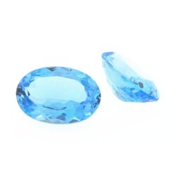 Blau Topas Swiss oval 12 x 10 mm