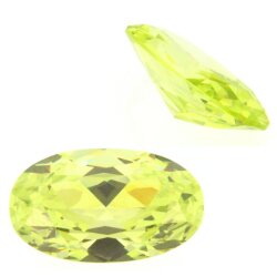Zirkonia applegreen oval 6 x 4 mm