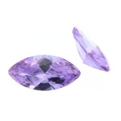 Zirkonia lavender navette 5 x 2,5 mm