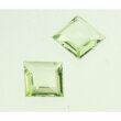 Synth. Chrysolith carre step cut 6 x 6 mm