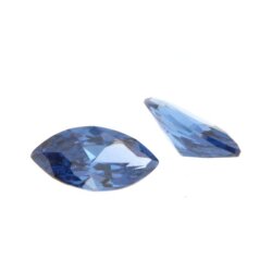 Zirkonia aquamarin navette 8 x 4 mm