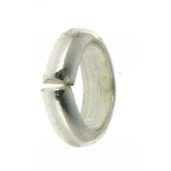 Öse oval 6,5 x 5,3 mm Silber