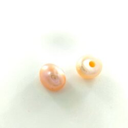 SW Zuchtperle naturfarben button agb. Ø 4,0 - 5,0 mm