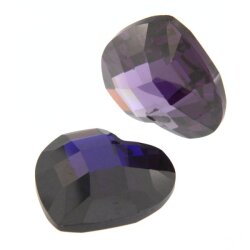 Zirk. amethyst mit Bohrung 20 x 20 mm